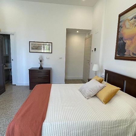 Villa Nanni Suites - Camera Anfiteatro - Lucca Eksteriør billede